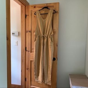 Linen Cinch-Waist Jumpsuit